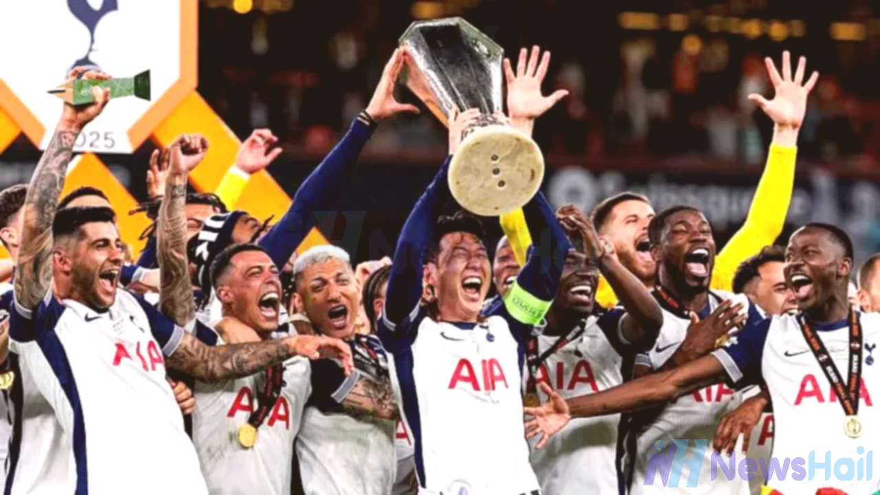 Tottenham Players Face Medal Mix-Up After Europa League Win