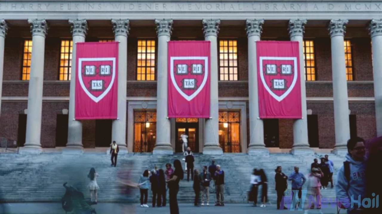 US Halts Student Visa Appointments, Causing Global Uncertainty Among Students